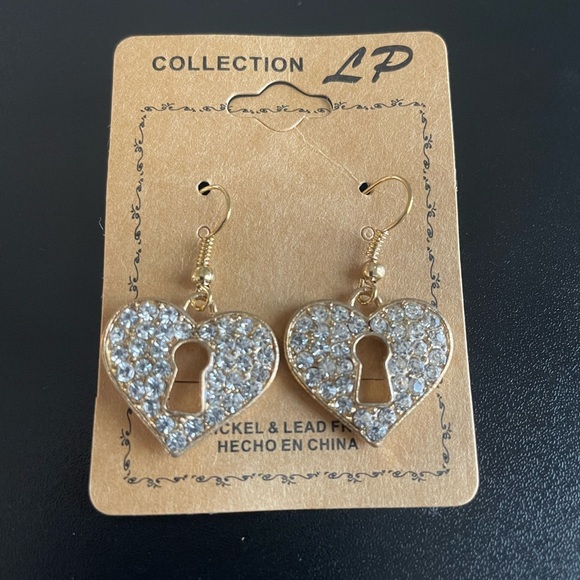 Crystal heart earrings - Picture 6 of 8